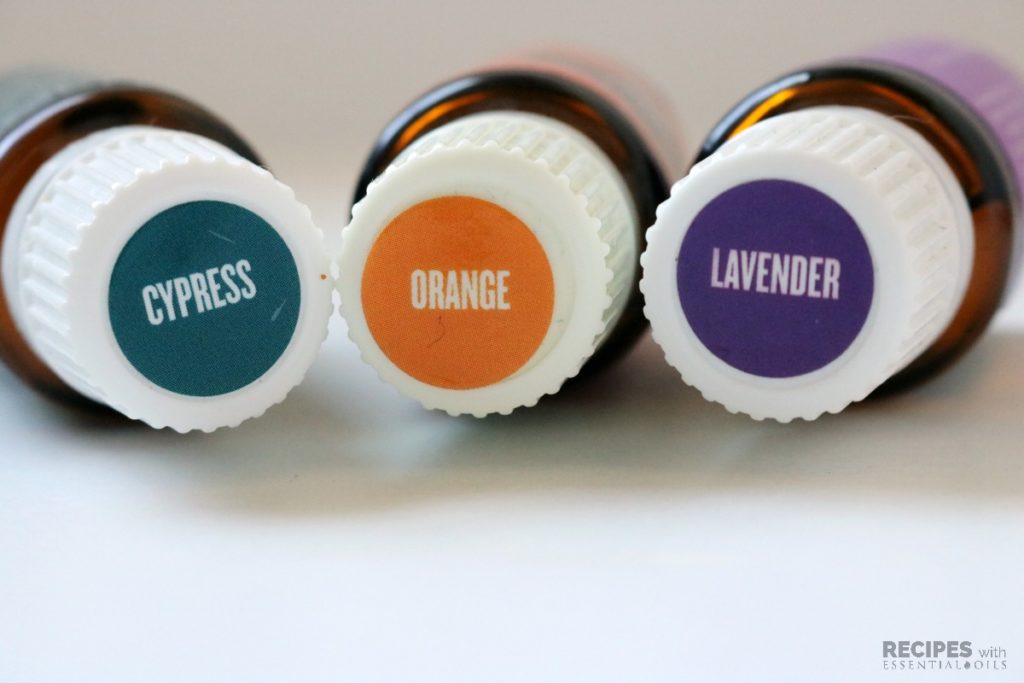 5 Mood Lifting Diffuser Recipes - Recipes with Essential Oils