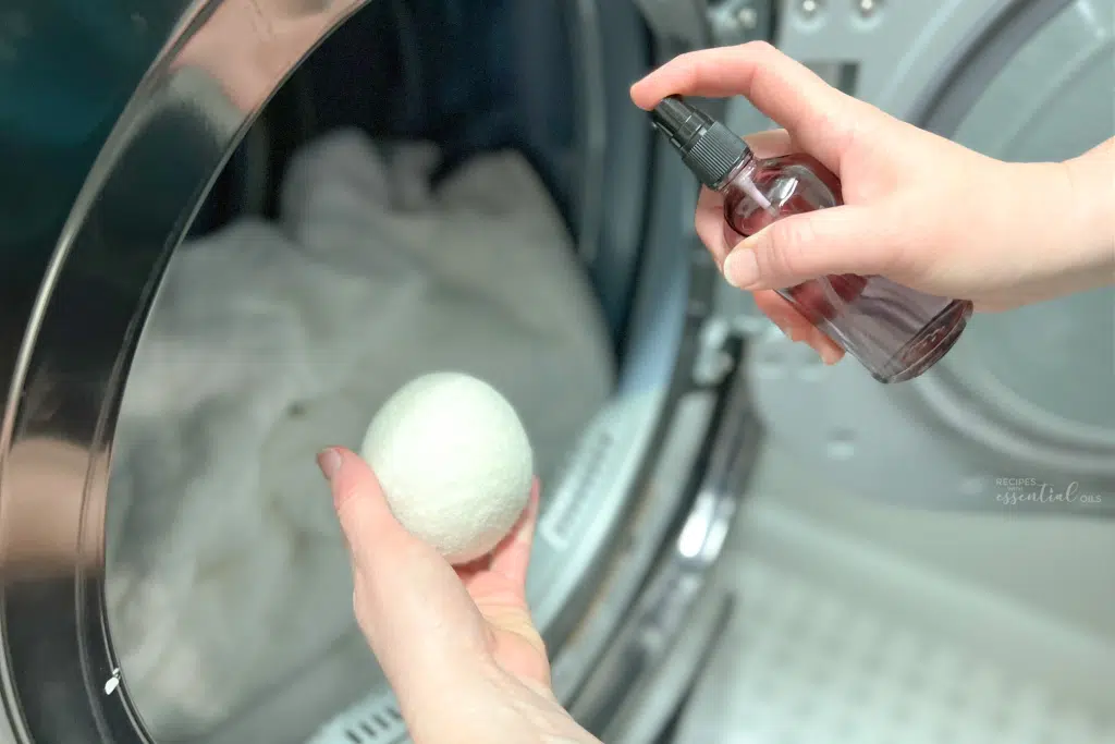 How to Use Dryer Ball Spray